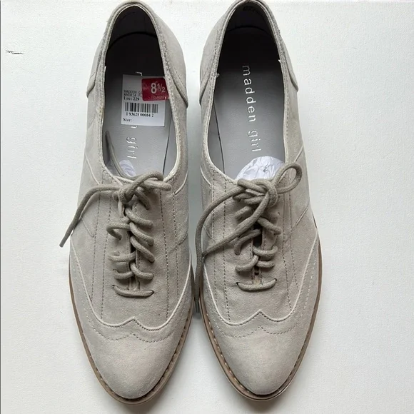 Madden Girl Gray Sneakers with Platform Sole Beige color Size 8.5 - Picture 2 of 11